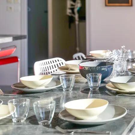 Superbe Avec Piscine Située à 2 Km De La Grande Des Sables Villa *