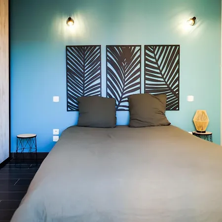 Superbe Avec Piscine Situee A 2 Km De La Grande Des Sables Les Sables-dʼOlonne