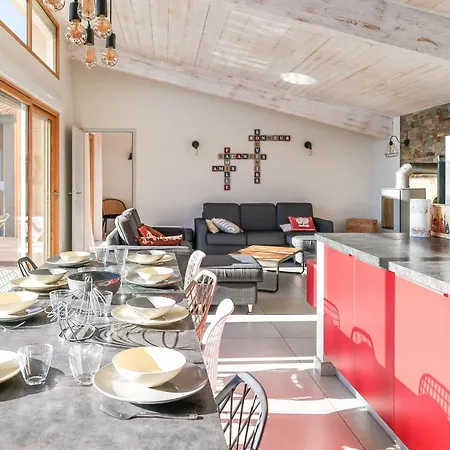 Villa Superbe Avec Piscine Située à 2 Km De La Grande Des Sables Les Sables-dʼOlonne