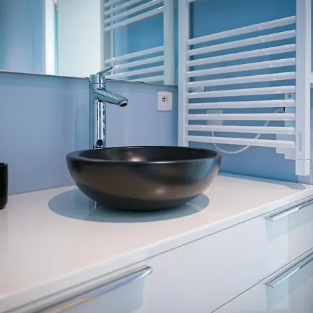 Superbe Avec Piscine Situee A 2 Km De La Grande Des Sables * Les Sables-dʼOlonne