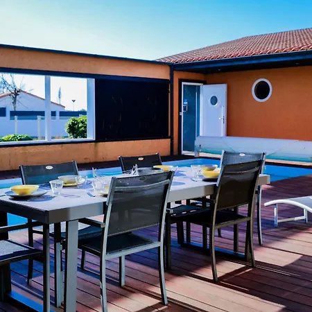 Superbe Avec Piscine Situee A 2 Km De La Grande Des Sables * Les Sables-dʼOlonne