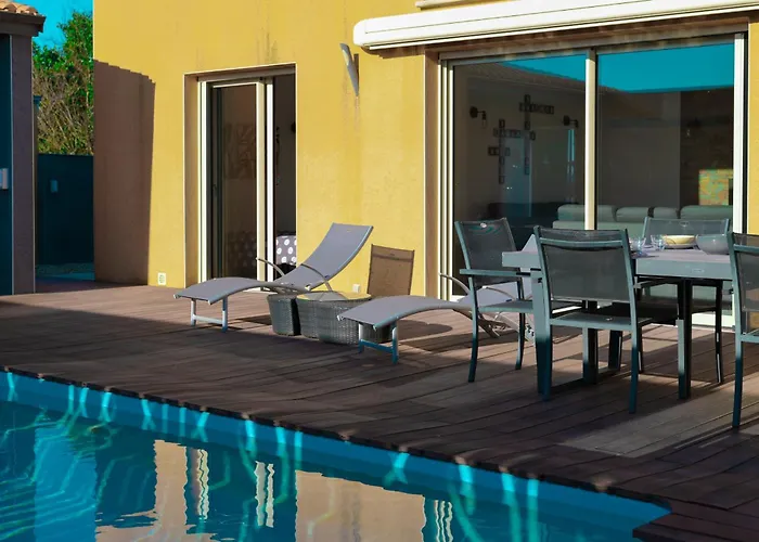 Superbe Avec Piscine Situee A 2 Km De La Grande Des Sables 빌라