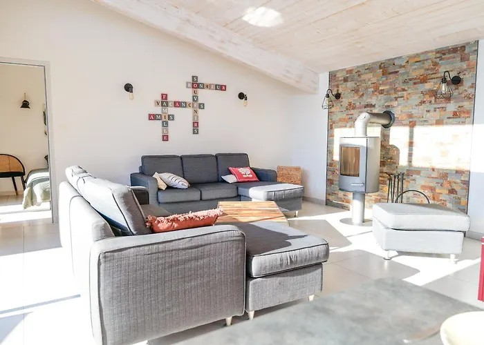 ヴィラ Superbe Avec Piscine Situee A 2 Km De La Grande Des Sables レ・サ​​ーブル・ドロンヌ